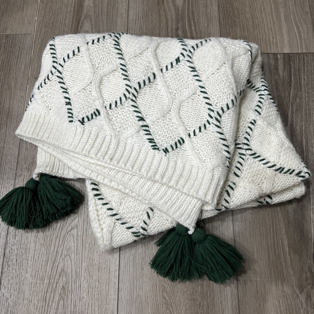 Hearth & Hand Magnolia Green Tassles Fringe Throw Blanket Green/Cream (50x60)